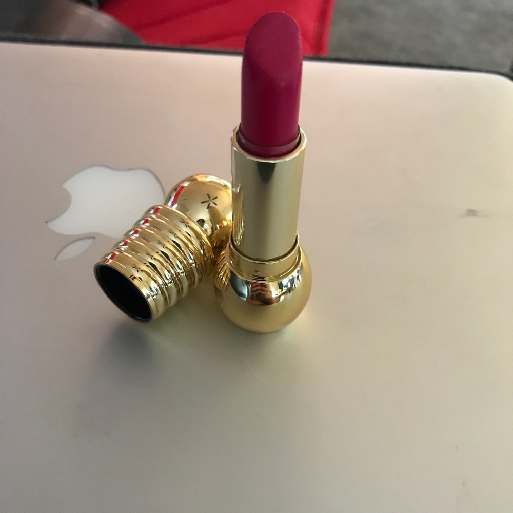 Dior limit lipstick no.770